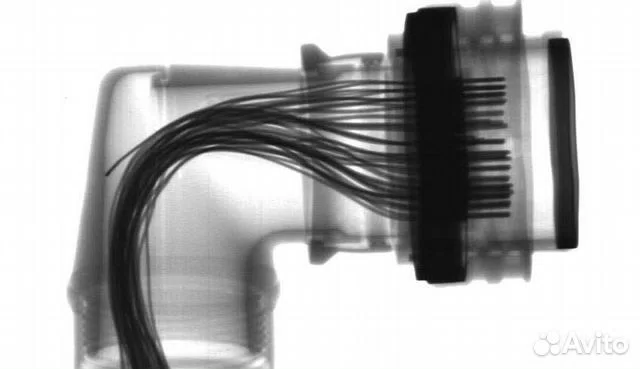 Рентгеновский снимок электронного компонента